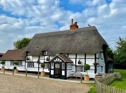 Win a stay at The Bottle & Glass Inn, Henley on Thames