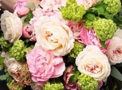 Win 1 of 3 £100 Bespoke Hand-Tie Bouquets with Fleur De Luxe