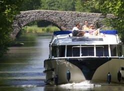 Win a 7-Night Self-Drive Boating Holiday in France with Le Boat
