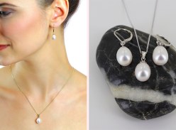 Win a 9ct gold Pearl Necklace and Earrings set