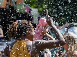 Win a Dream Day at Canary Wharf Voucher to the Value of £1000