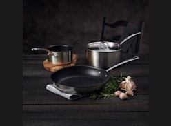 Win a Stellar Eclipse Pan Set