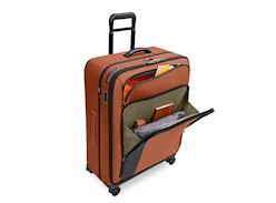 Win a Two-Piece Travel Set with Responsible Thailand