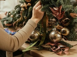 Win Wreath-Making Workshop for 2 & CanapéS & Spicy Margaritas